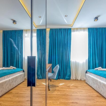 San Valentino Palace Aparthotel Umag Exterior photo