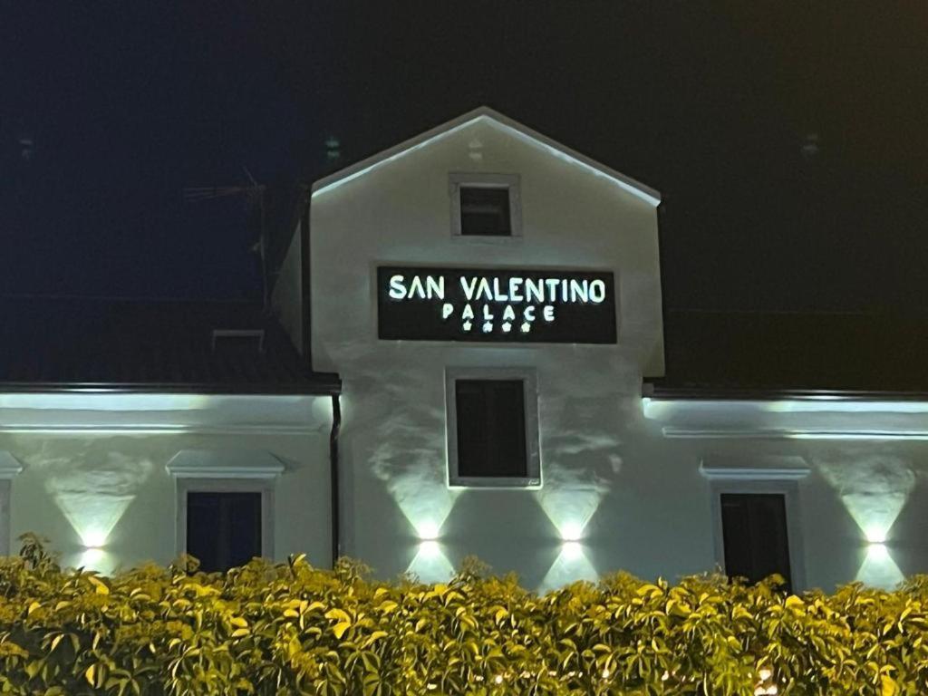 San Valentino Palace Aparthotel Umag Exterior photo